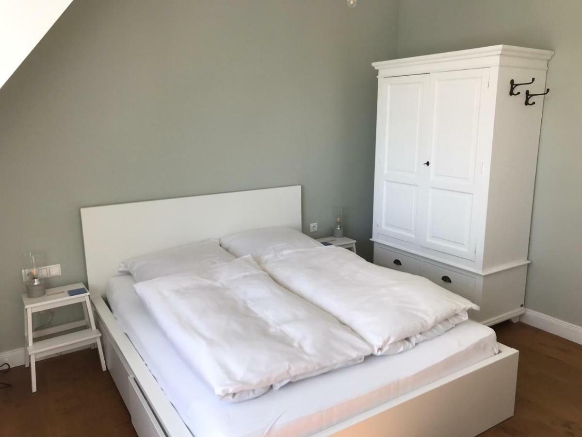 Ferien Hohes Elbufer Hotel Schnakenbek Ngoại thất bức ảnh
