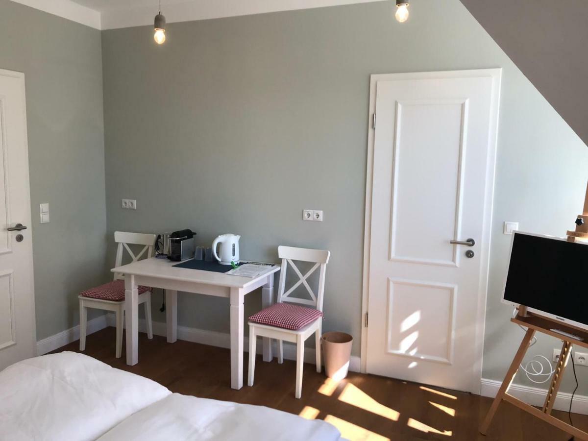 Ferien Hohes Elbufer Hotel Schnakenbek Ngoại thất bức ảnh